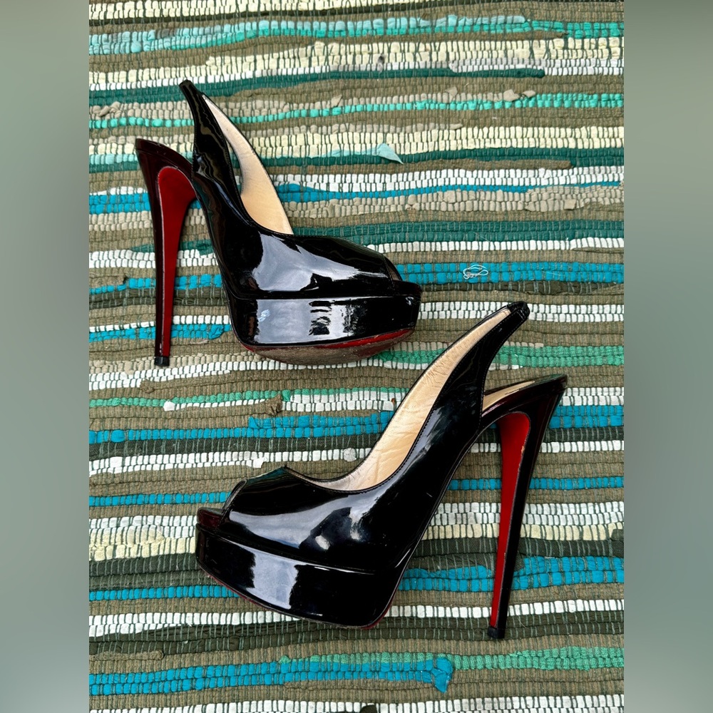 Christian Louboutin Black Patent Leather Peep Toe Stilettos Sz 38 1/2